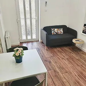 R574 #freeparking Appartamento